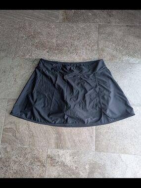 Women’s Black Swim Skirt One-Piece Bottom